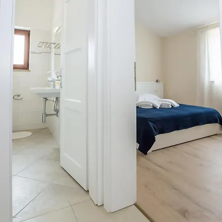 Villa Hope 2 *